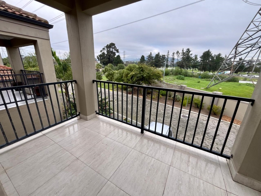 To Let 3 Bedroom Property for Rent in Brackenfell South Western Cape